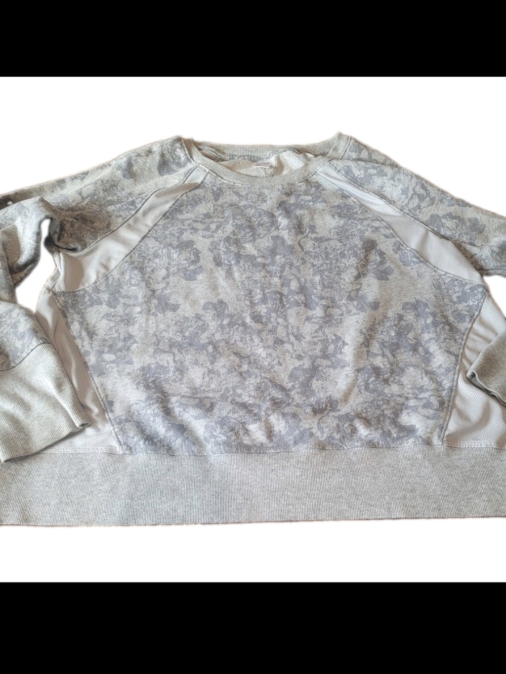 Old Navy Active Women’s XL Gray Floral Mesh Athletic Sweatshirt Pullover